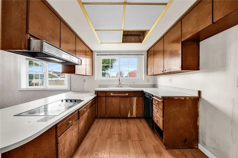 16672 Lovell, Huntington Beach, CA, 92647, USA, Huntington Beach, California, United States. - Photo 16