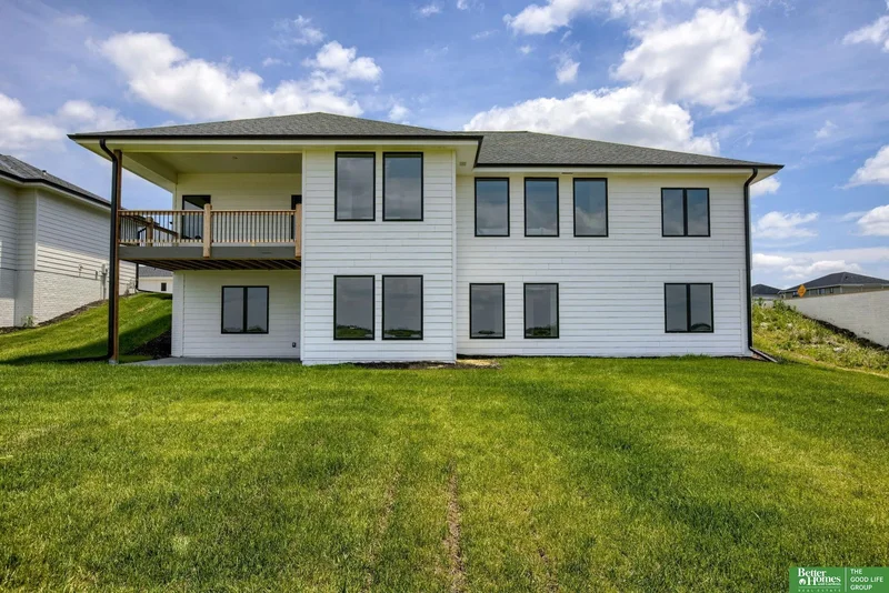 5602 N 212th Street, Elkhorn, NE 68022, Omaha, Nebraska, United States. - Photo 23