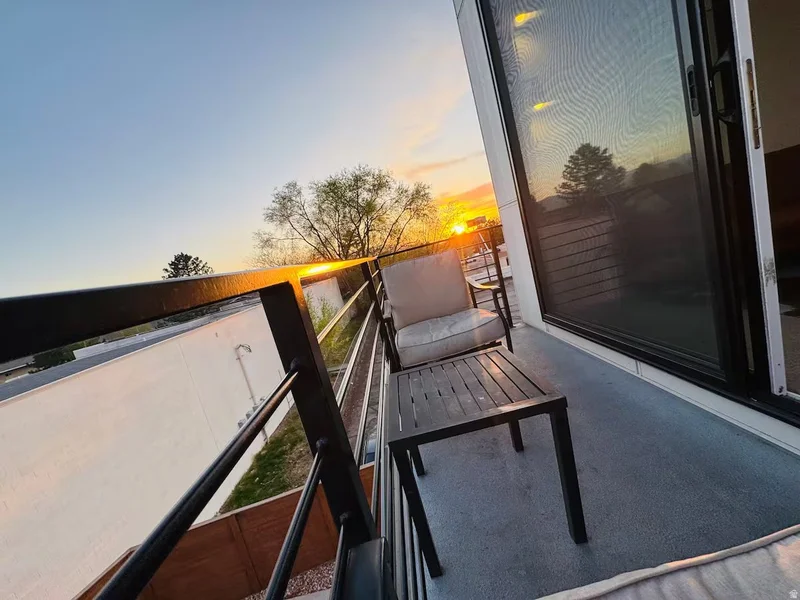 1538 E TALO CT, Salt Lake City, Utah, United States. - Photo 23