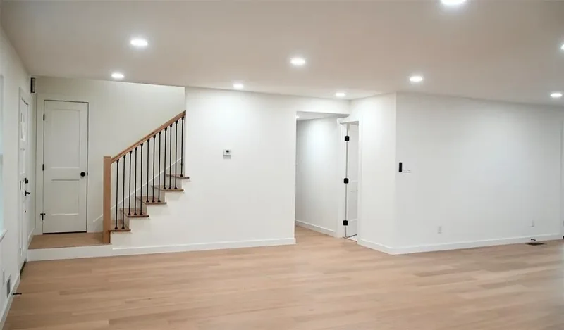 9920 Greenfield Drive, Dallas, Texas, United States. - Photo 8