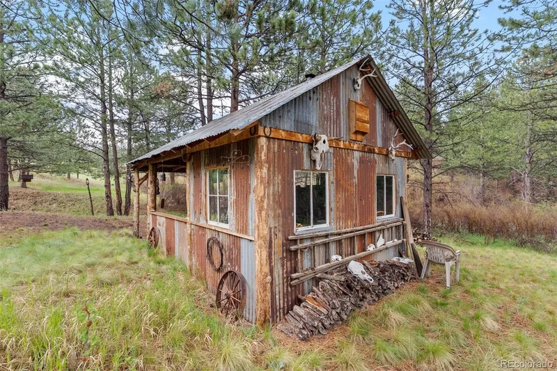 15608 Ouray Road, Ojo Caliente, New Mexico, United States. - Photo 3