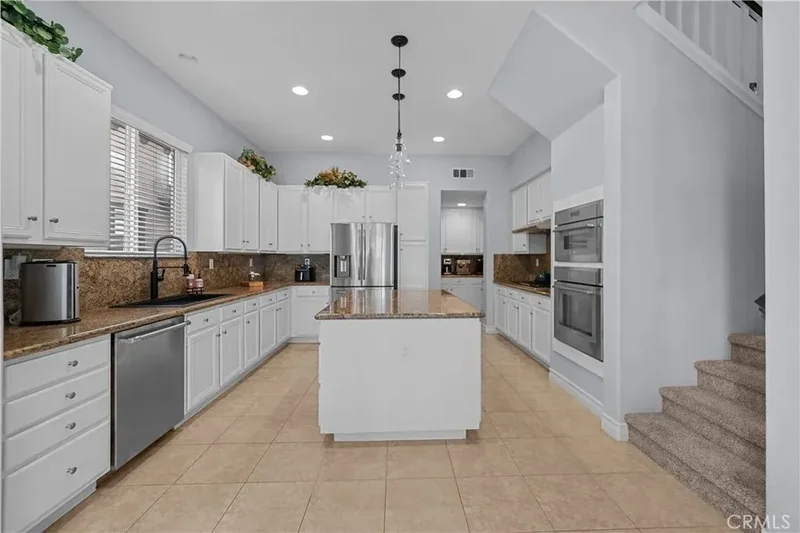 29350 Las Brisas, Santa Clarita, California, United States. - Photo 14