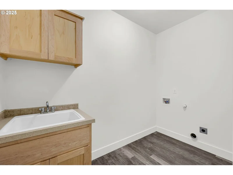 18308 NE NEER CIR, Amboy, WA 98601, Amboy, Washington, United States. - Photo 20