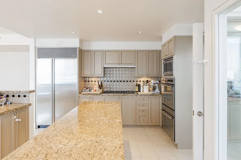 323 Jervis Street # 2302, Vancouver, BC, V6C3P8, CANADA, Vancouver, British Columbia, Canada. - Photo 27
