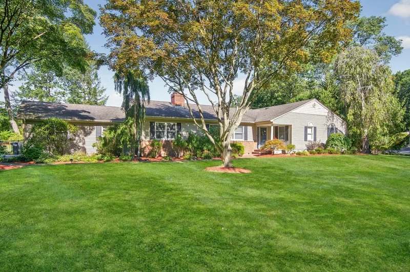 15 Bonnie Drive , Northport, NY 11768, Northport, New York, United States. - Photo 32