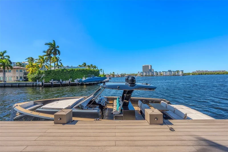 16470 NE 30th Ave, Golden Beach, Florida, United States. - Photo 20