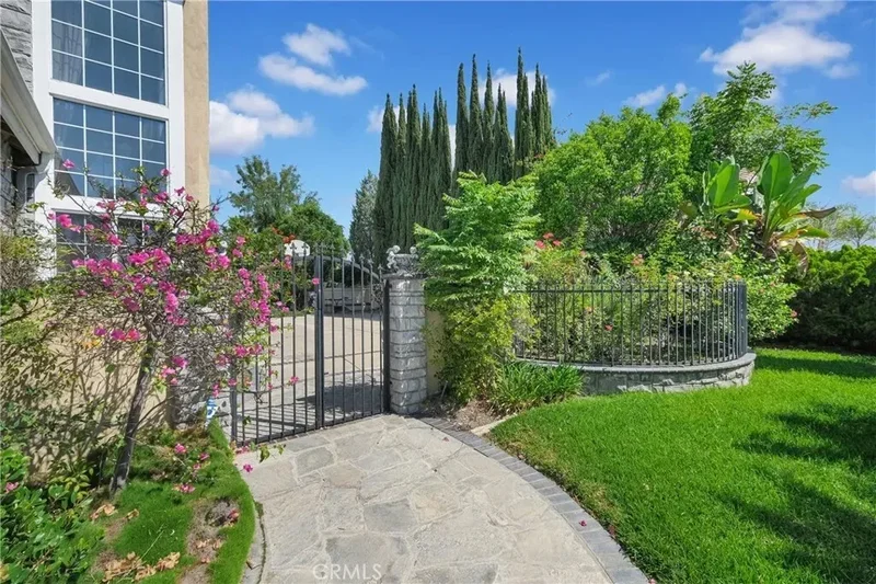 20033 E Skyline Dr, Walnut, California, United States. - Photo 4