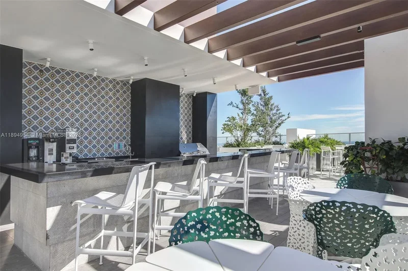 1010 Brickell Ave 4704, Miami, Florida, United States. - Photo 50