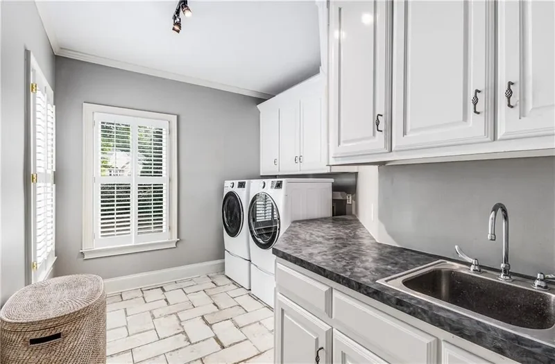 1135 Ascott Valley Drive, Johns Creek, GA 30097, Johns Creek, Georgia, United States. - Photo 22