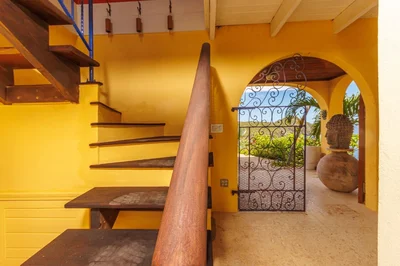 Thumbnail 38