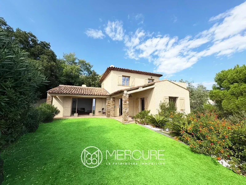 Sainte-Maxime - Exceptional location and view