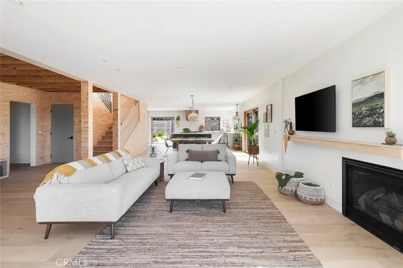 170 Surf Street, Pismo Beach, California, United States. - Photo 12