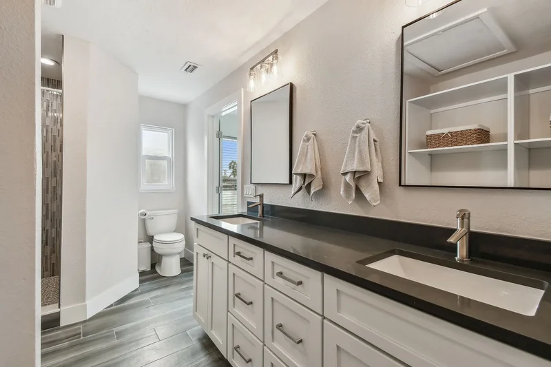 1514 Sea Gull Drive S, St Petersburg, FL 33707, St. Petersburg, Florida, United States. - Photo 35