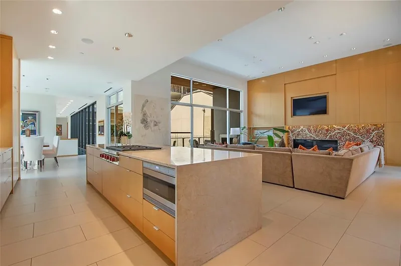2913 Sale Street, Dallas, Texas, United States. - Photo 24