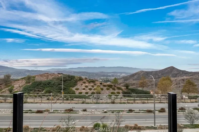 18348 Cachet, Santa Clarita, California, United States. - Photo 42
