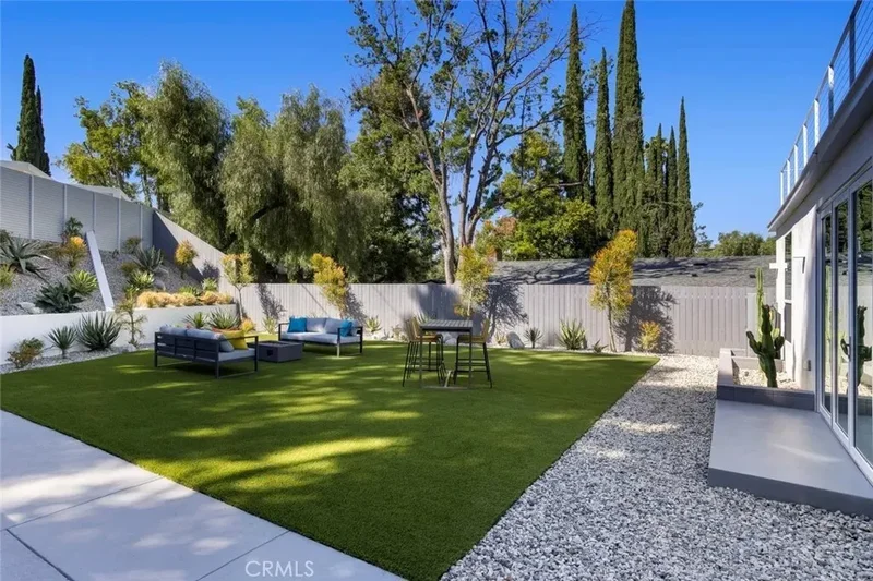 4731 Topanga Canyon Boulevard, Los Angeles, California, United States. - Photo 34