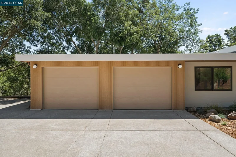 233 Melody Ln, Orinda, California, United States. - Photo 55