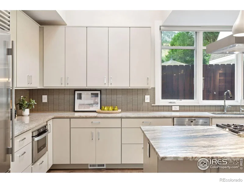 711 Hawthorn Avenue, Boulder, Colorado, United States. - Photo 11