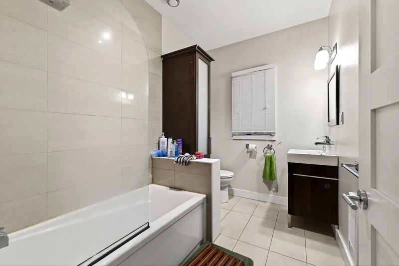 1035 Rue Jacques-Cartier, Gatineau, Quebec, Canada. - Photo 36