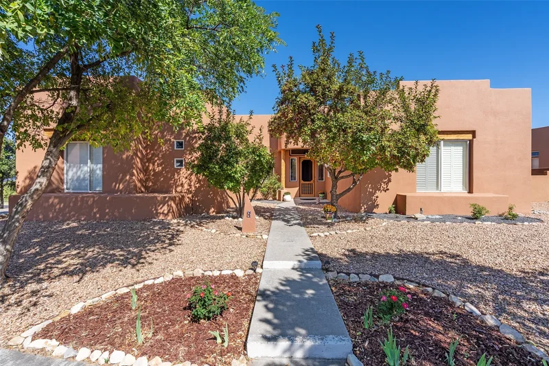 7 Westwind, Santa Fe, NM 87508, Santa Fe, New Mexico, United States. - Photo 50
