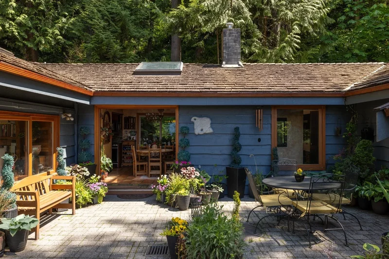 315 Bayview Road, Lions Bay, British Columbia, Canada. - Photo 12
