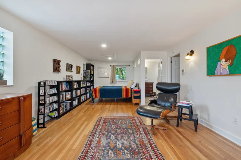3024 Iowa Street , Pittsburgh, PA 15219, Pittsburgh, Pennsylvania, United States. - Photo 17