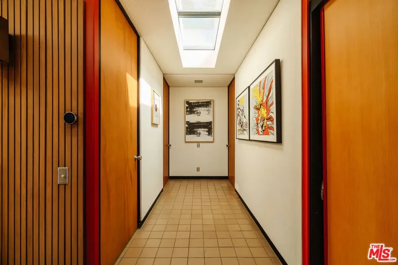 1811 Bel Air Road, Los Angeles, California, United States. - Photo 12