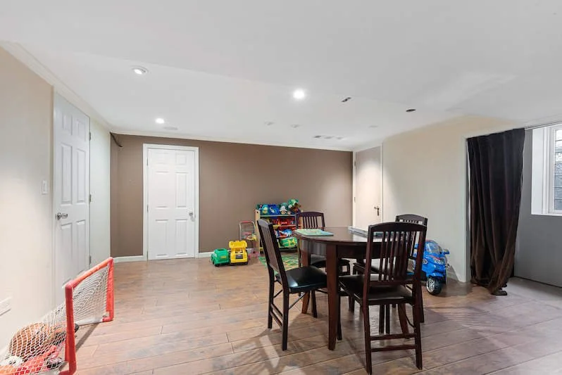 9435 Central Park Avenue, Evanston, IL, 60203, USA, Skokie, Illinois, United States. - Photo 26