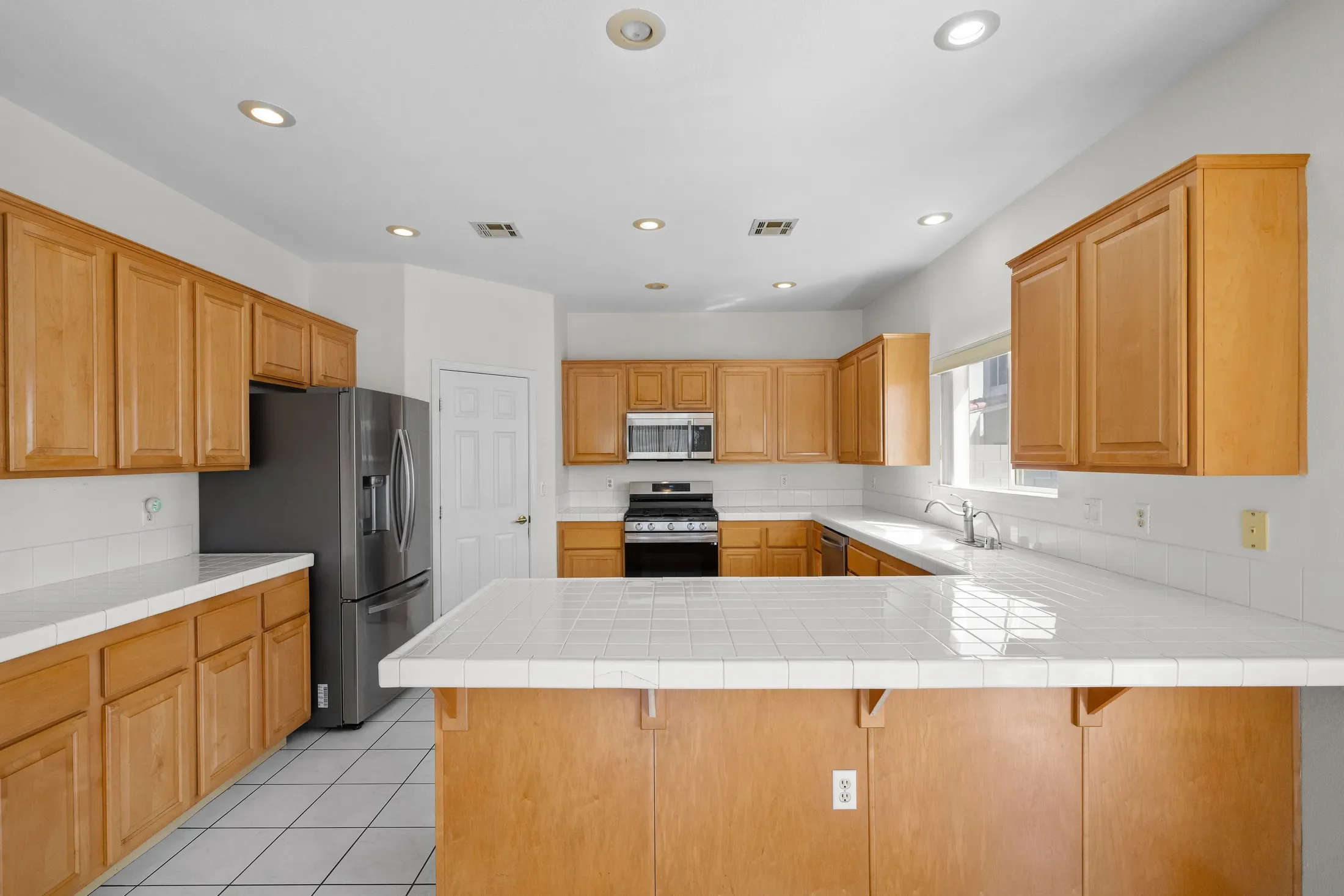 3600 N Tomsik Street, Las Vegas, NV 89129, Las Vegas, Nevada, United States. - Photo 12
