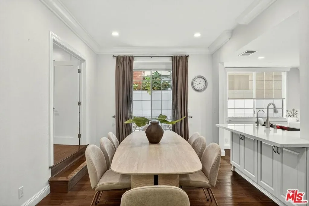 315 N Swall Drive 103, Beverly Hills, California, United States. - Photo 22