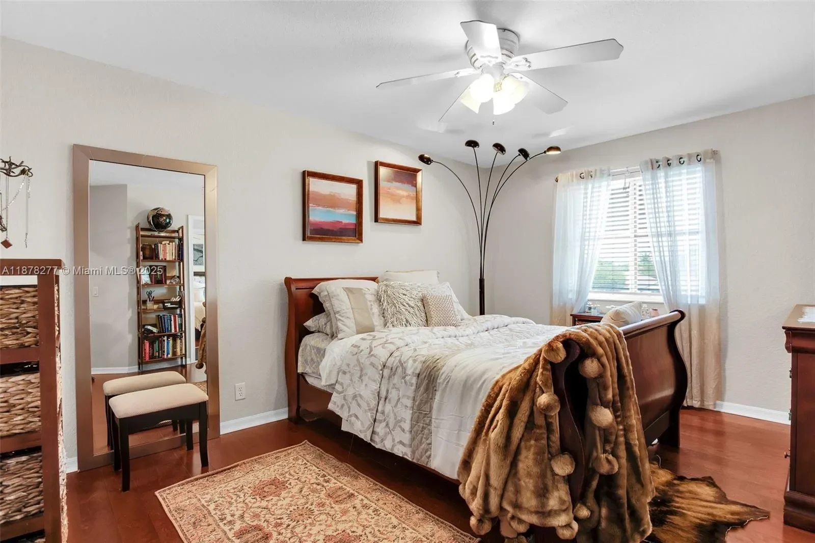 1242 Peregrine Way, Weston, Florida, United States. - Photo 27