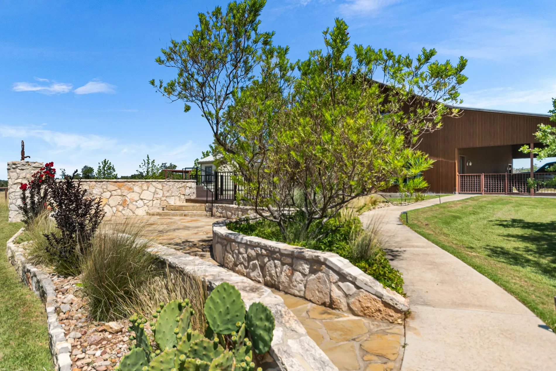 4369 Reeh-Weinheimer Road , Fredericksburg, TX 78624, Fredericksburg, Texas, United States. - Photo 53