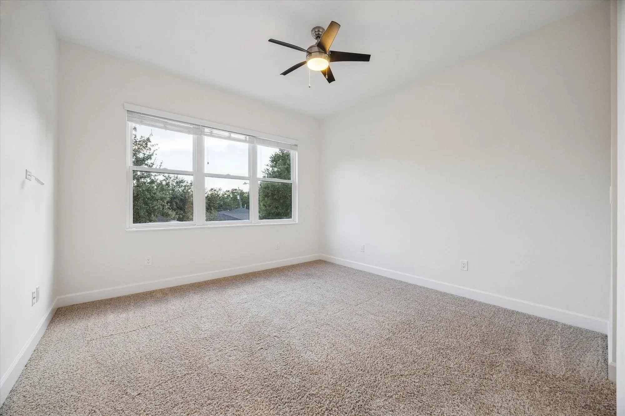 2106 Nina Lee Lane, Houston, Texas, United States. - Photo 27