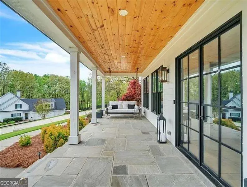 Gallery photo 10