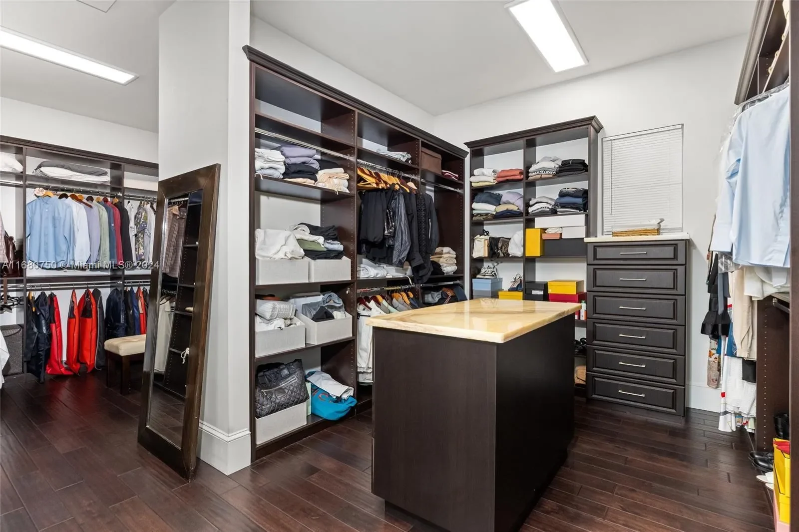 6495 SW 123rd Ter, Coral Gables, Florida, United States. - Photo 69