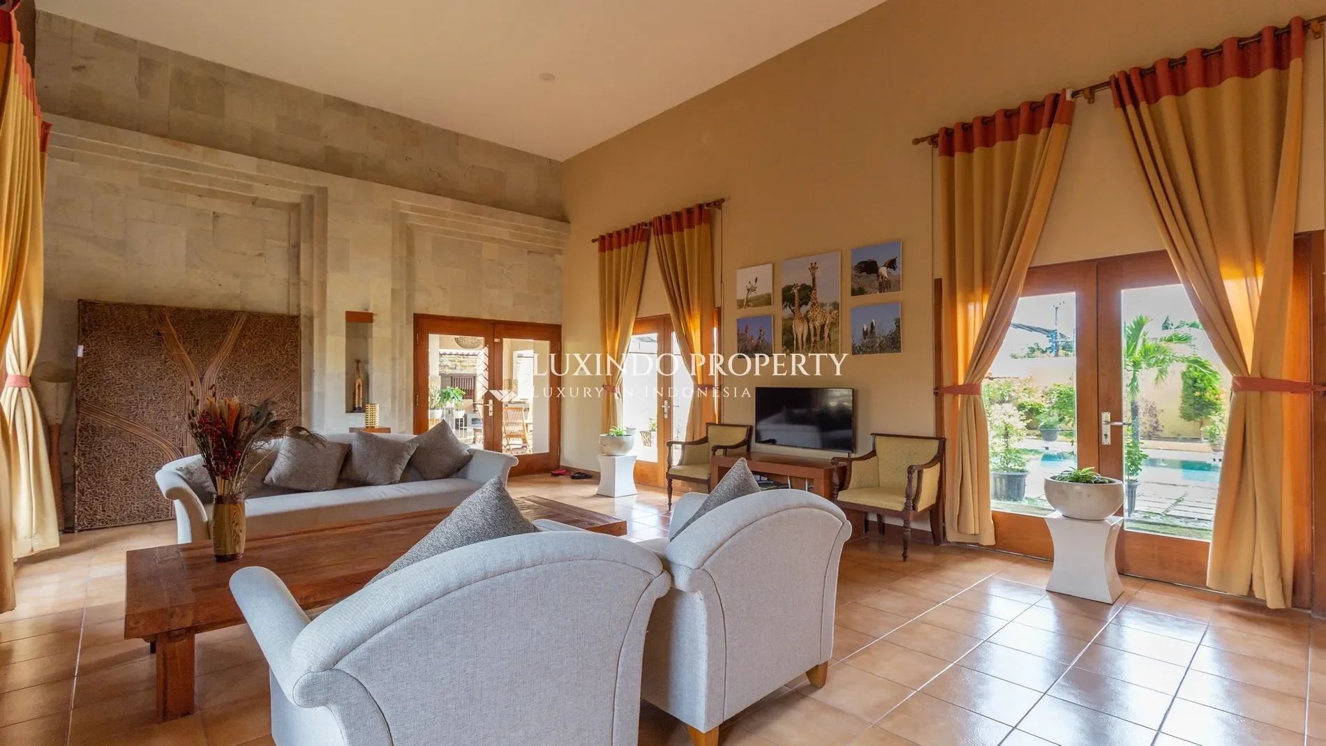 Gallery photo 1