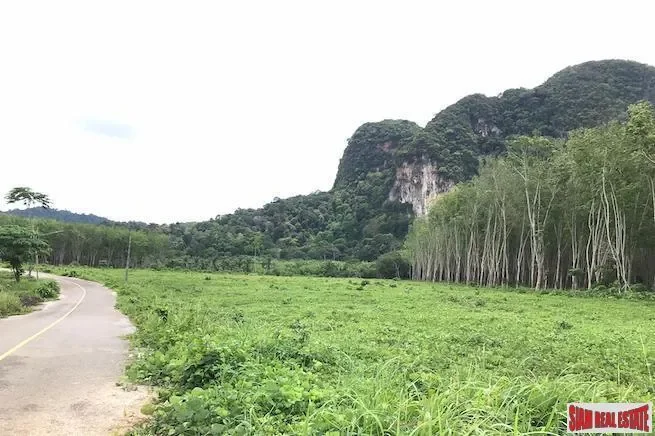 Krabi,, Nong Thale, Krabi, Thailand. - Photo 4