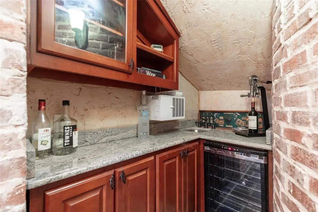 6412 Saint Michael Drive, McKinney, Texas, United States. - Photo 18