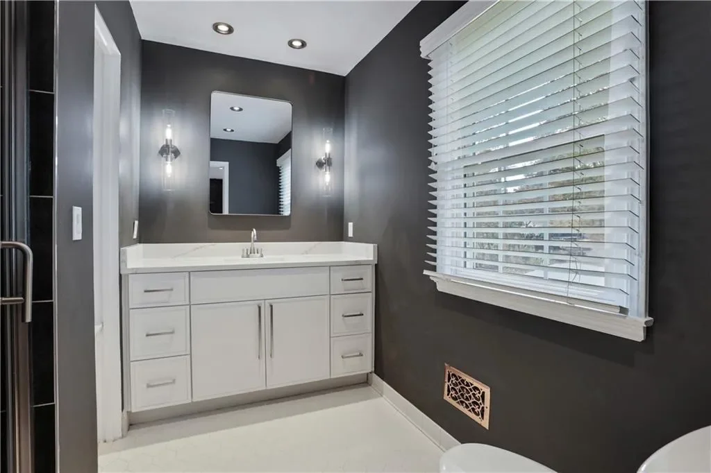 3914 Granger Drive, Chamblee, Georgia, United States. - Photo 24