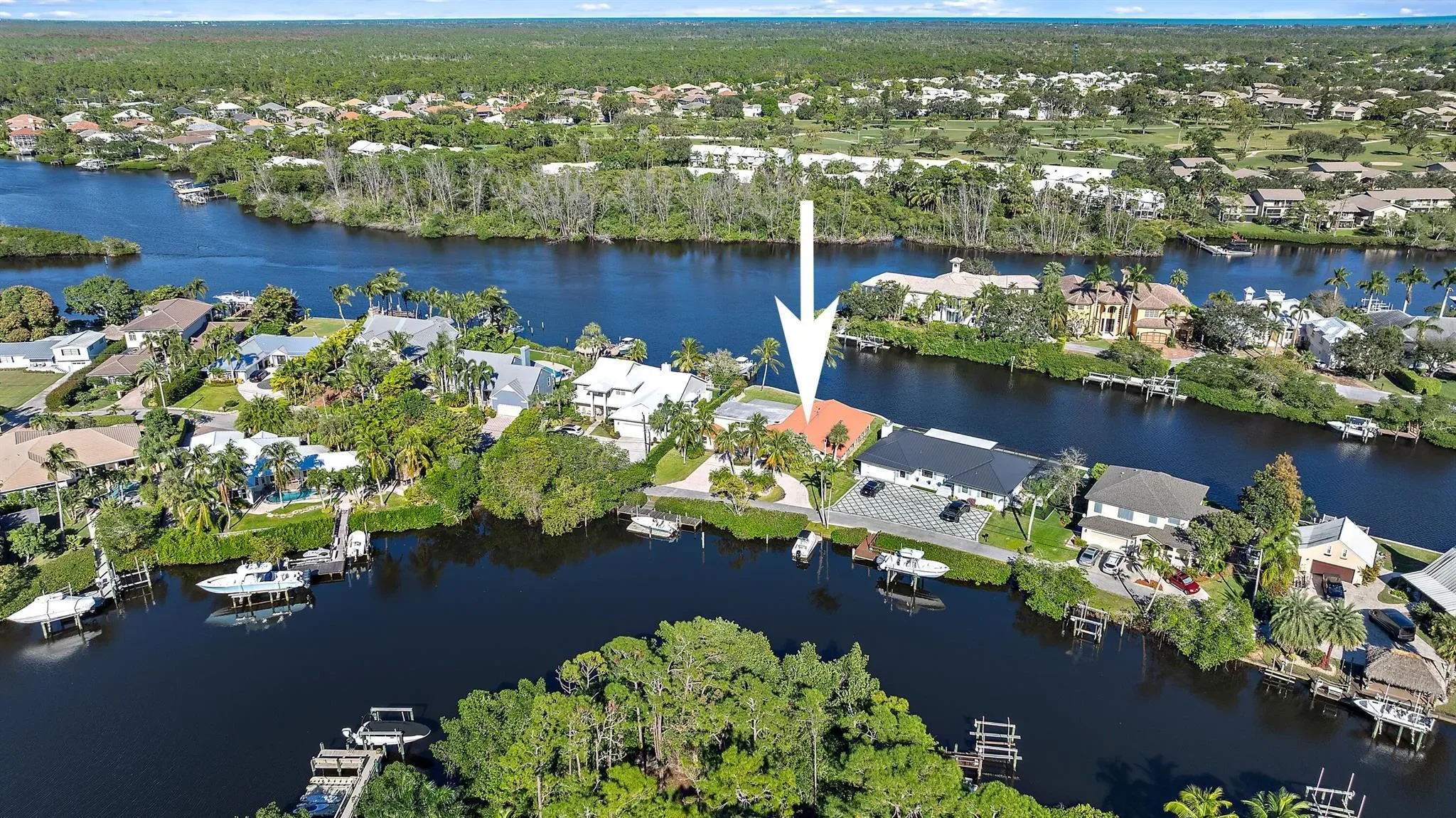 8627 SE Merritt Way, Jupiter, Florida, United States. - Photo 2