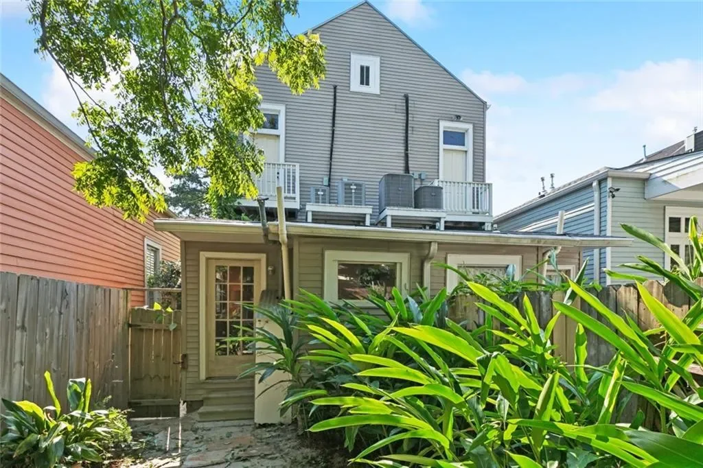 424 HENRY CLAY Avenue 424, New Orleans, Louisiana, United States. - Photo 16