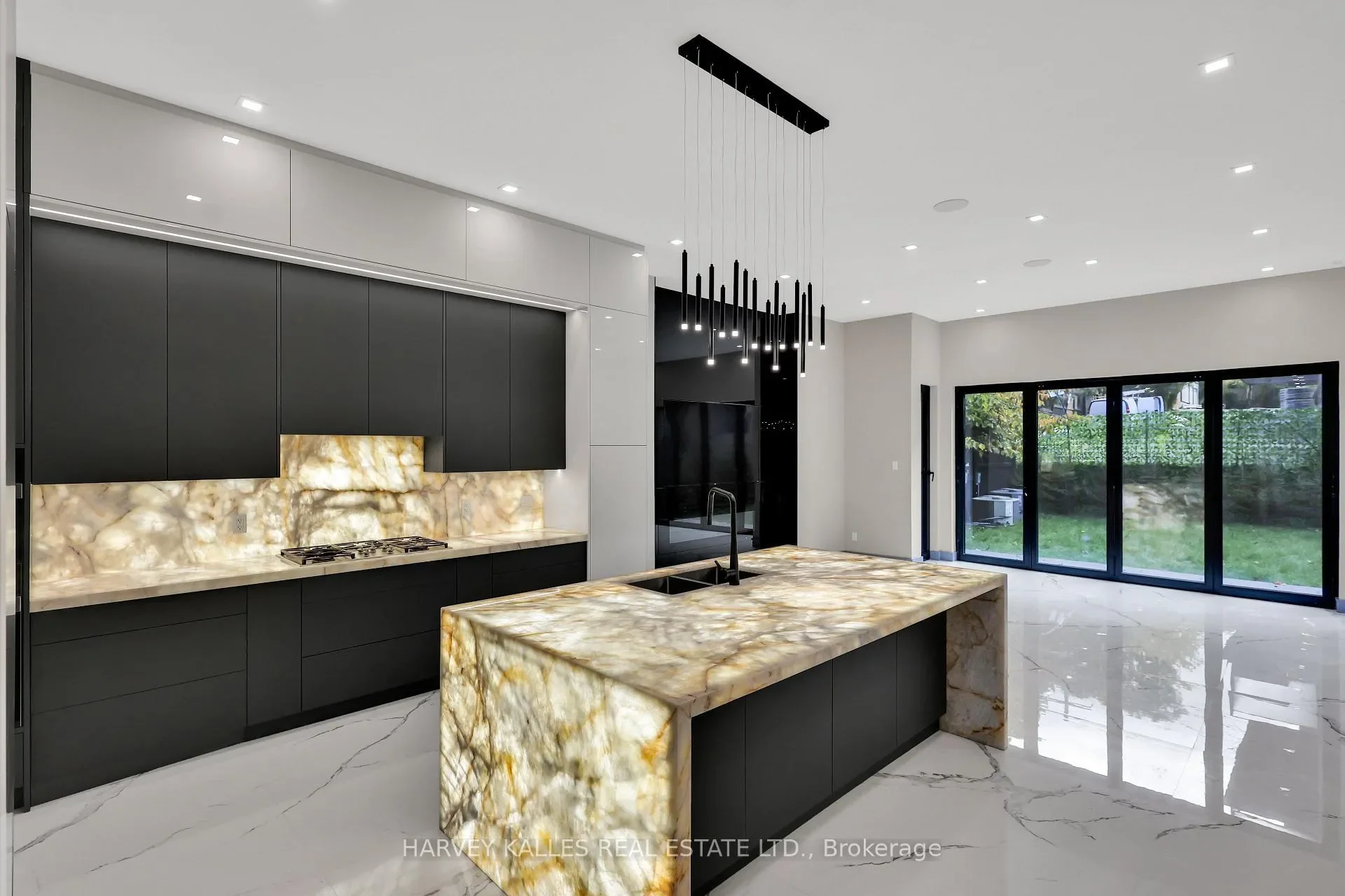 Gallery photo 7