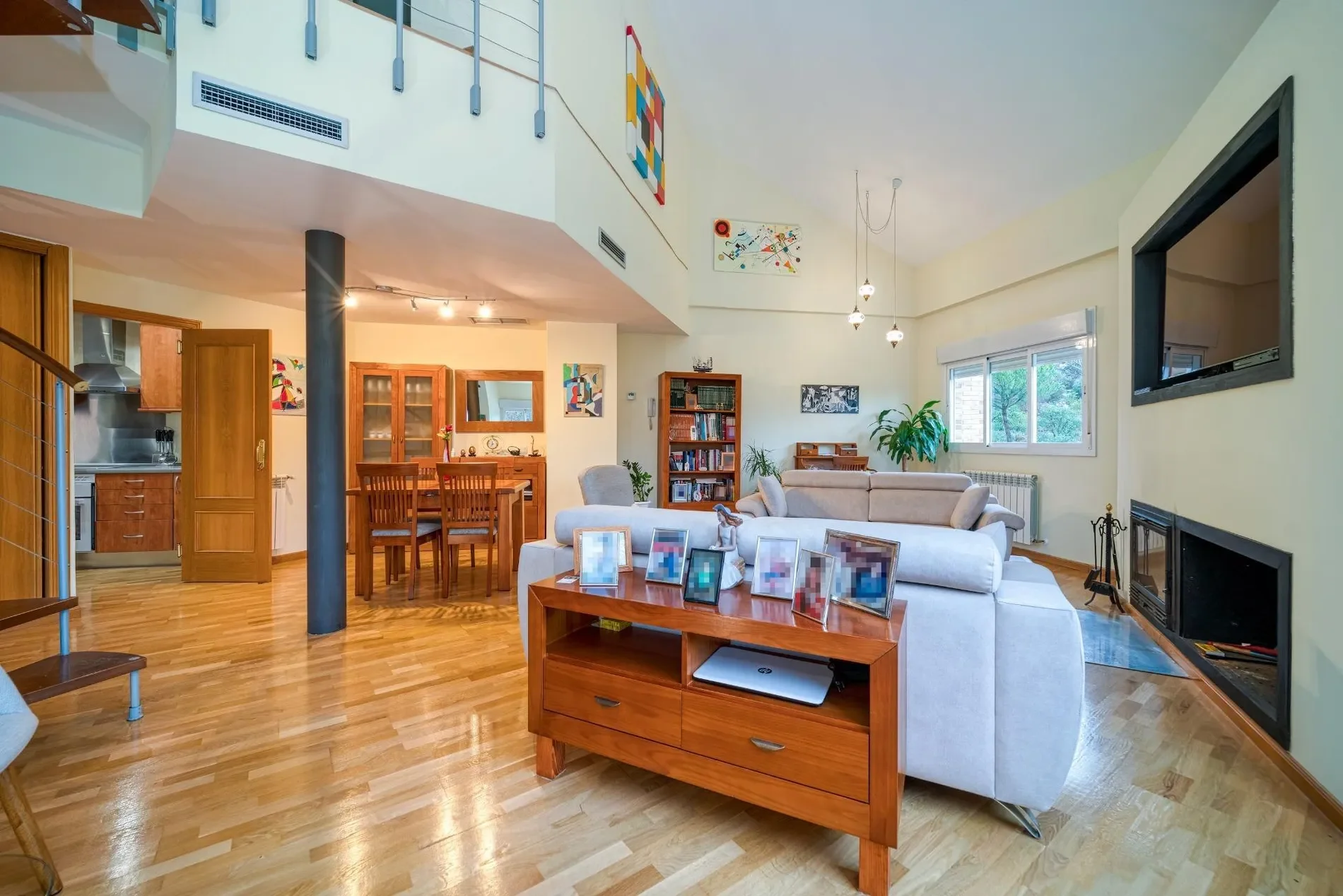 Gallery photo 4