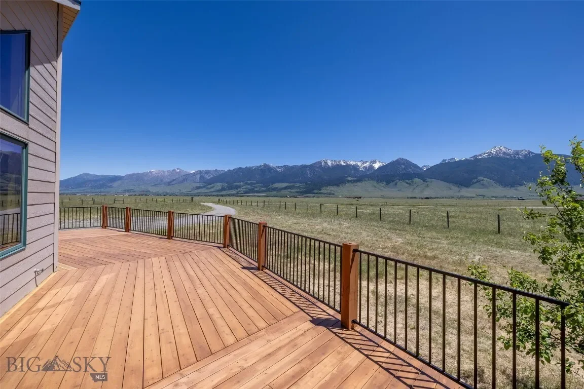 138 Inverness, Livingston, Montana, United States. - Photo 34