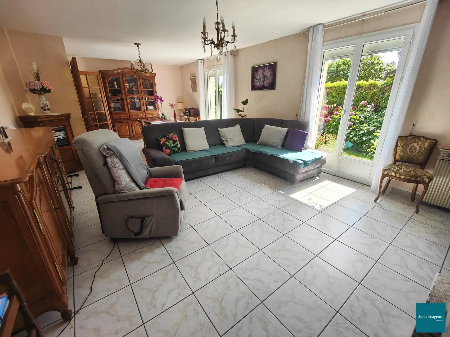 Gallery photo 1