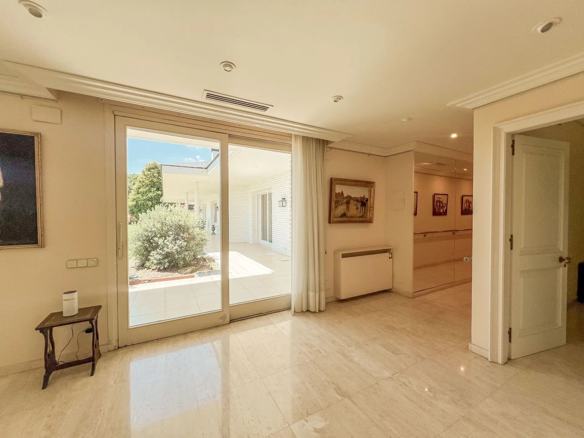 Gallery photo 11