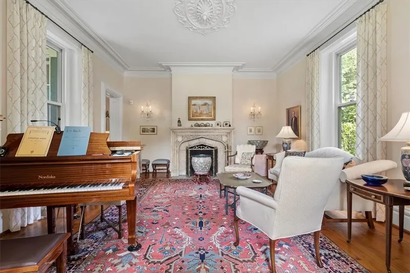 301 Church Ln, Sewickley, Pennsylvania, United States. - Photo 8