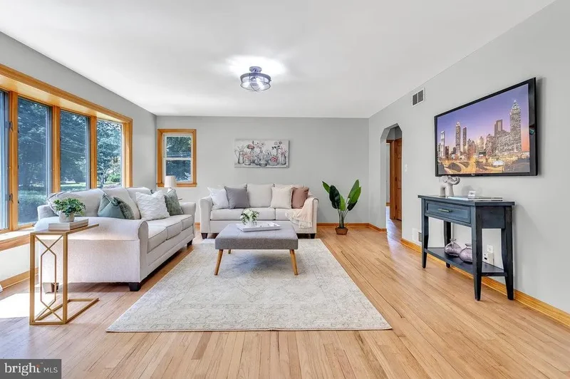 174 Hardenburg Lane, Milltown, NJ 08850, Milltown, New Jersey, United States. - Photo 2