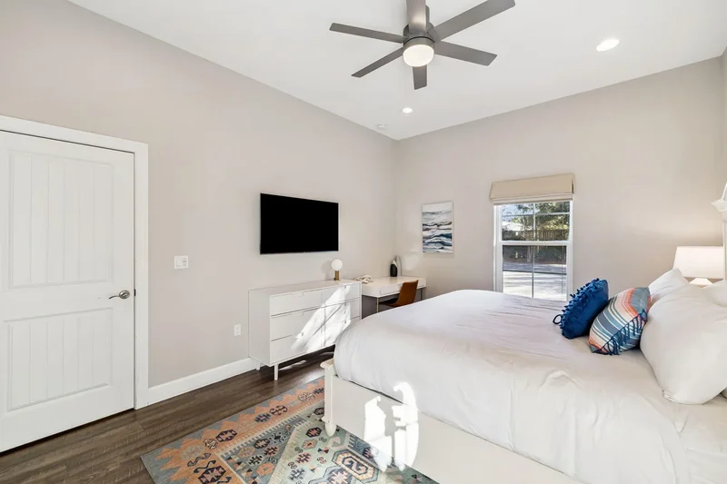 Miramar Beach, Florida, United States. - Photo 27