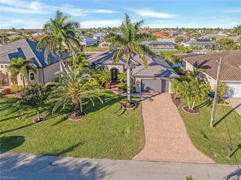 Residential CAPE CORAL